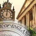 Банк Англии предупреждает о необходимости коррекции цен на жилье