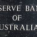 Австралийский центральный банк сохраняет ставки неизменными